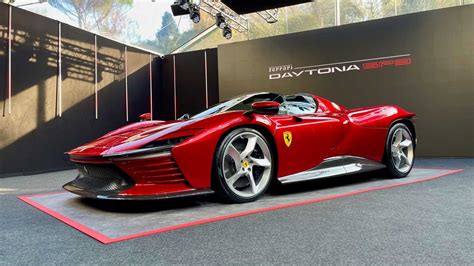 ferrari monza sp3 price.